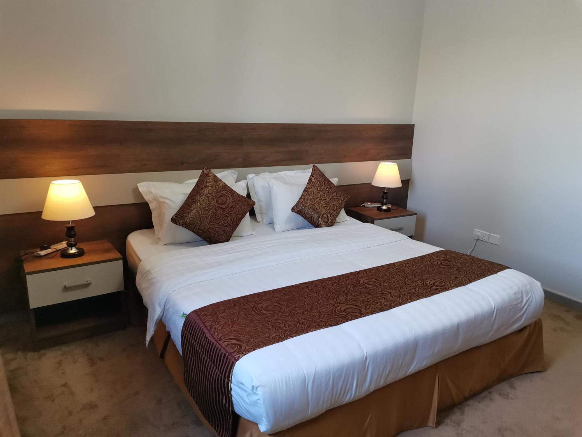 بيوت أدار - Adar Homes King Abdullah Economic City Phòng bức ảnh
